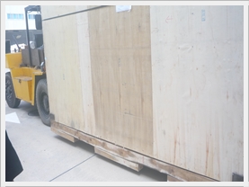Loạt thùng gỗ đóng gói máy của dây chuyền sản xuất điện tử